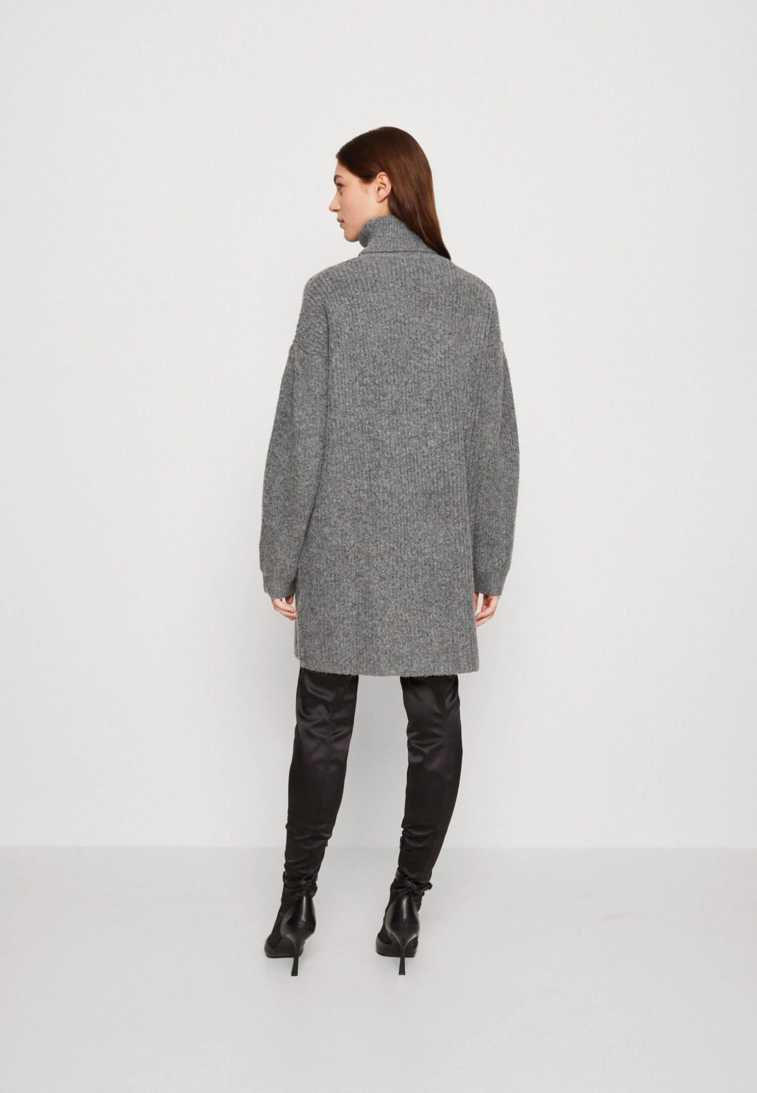 Even&Odd Gebreide Jurk - Dark Grey - Image 3