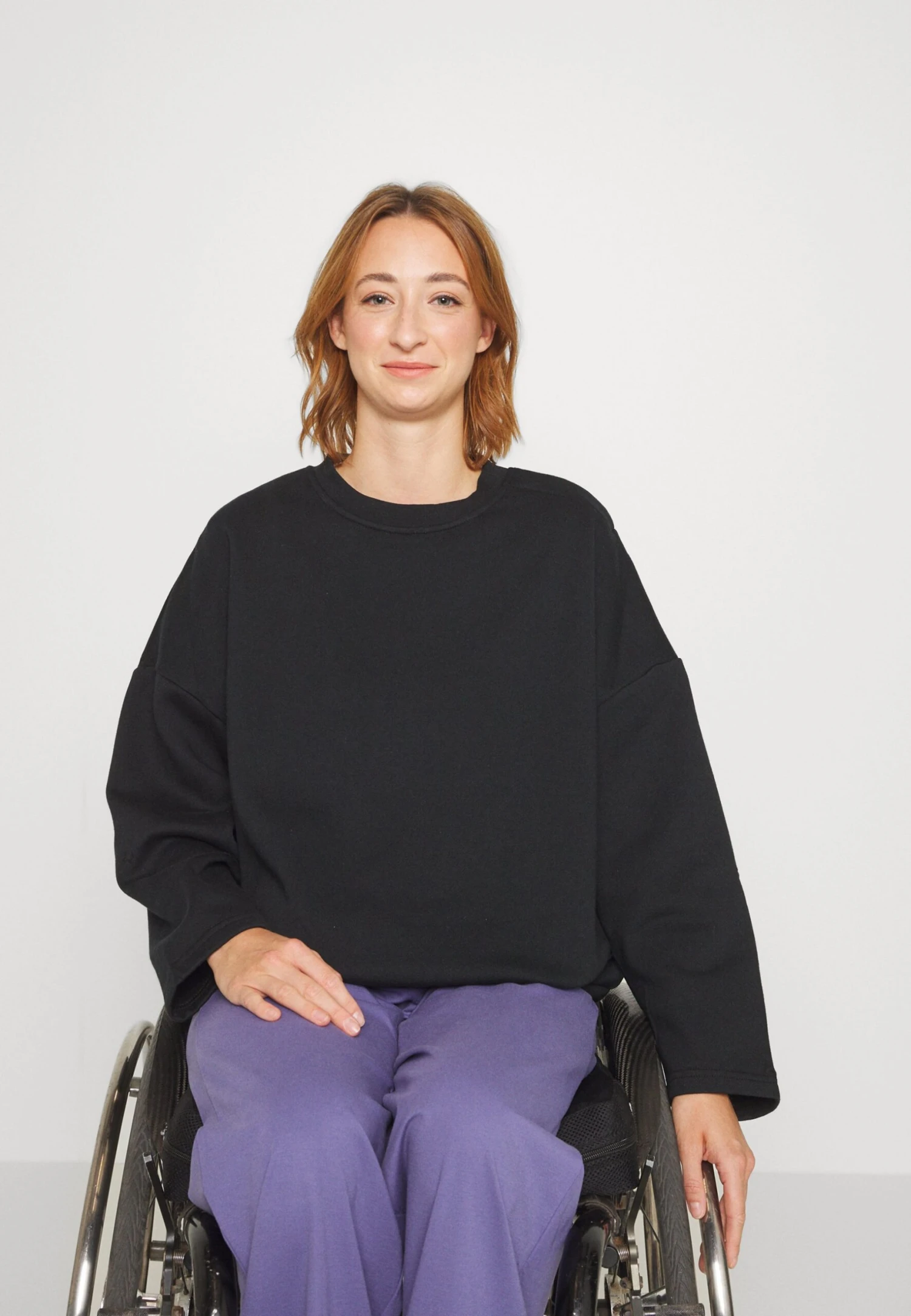 Even&Odd Sweater - Black - Image 3