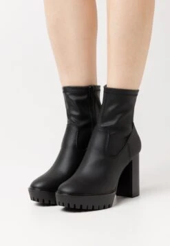 Even&Odd Enkellaarsjes Met Plateauzool - Black