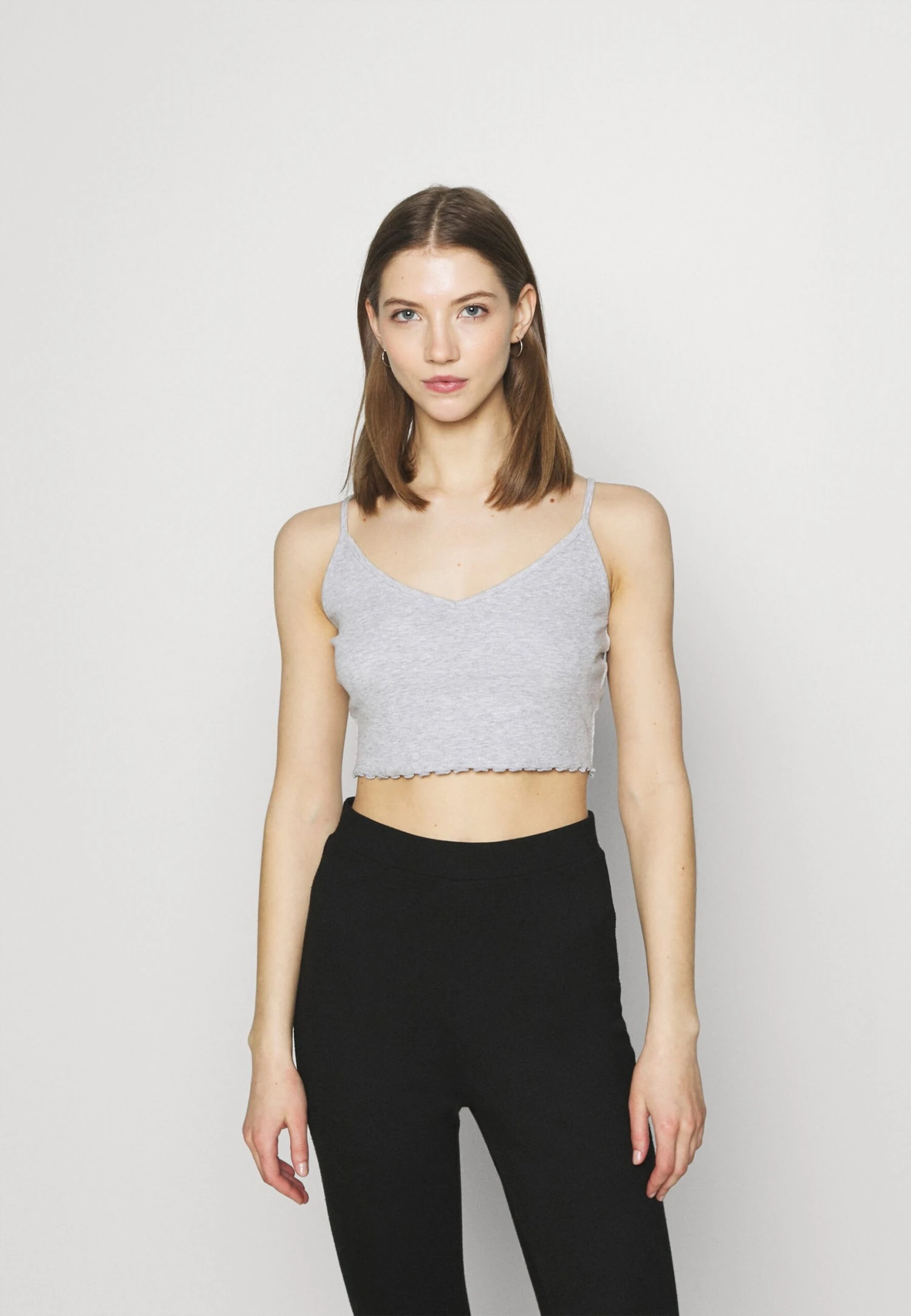 Even&Odd Strappy Lettuce Crop 3 Pack - Top - Black/White/Grey - Image 4